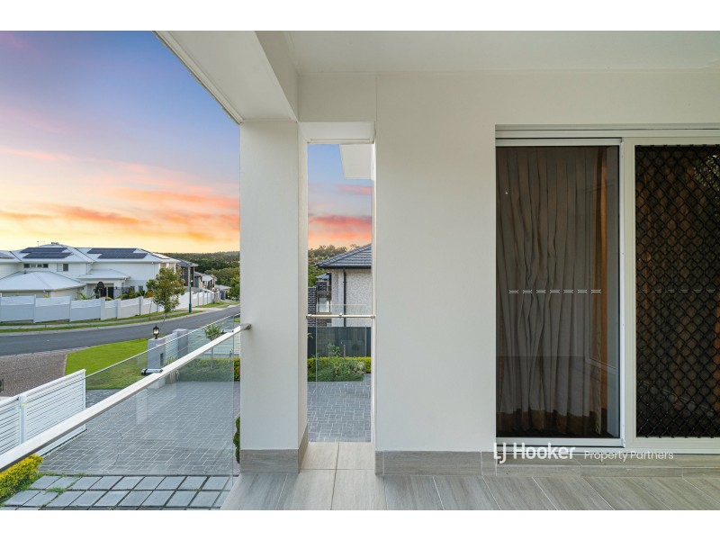 33 Oasis Crescent, Kuraby QLD 4112