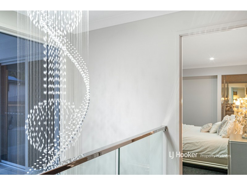 33 Oasis Crescent, Kuraby QLD 4112