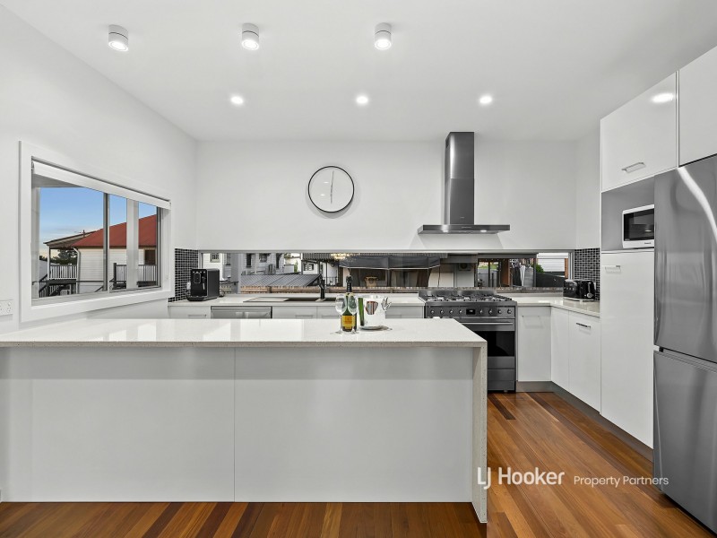 36 Mulsanne Street, Holland Park West QLD 4121