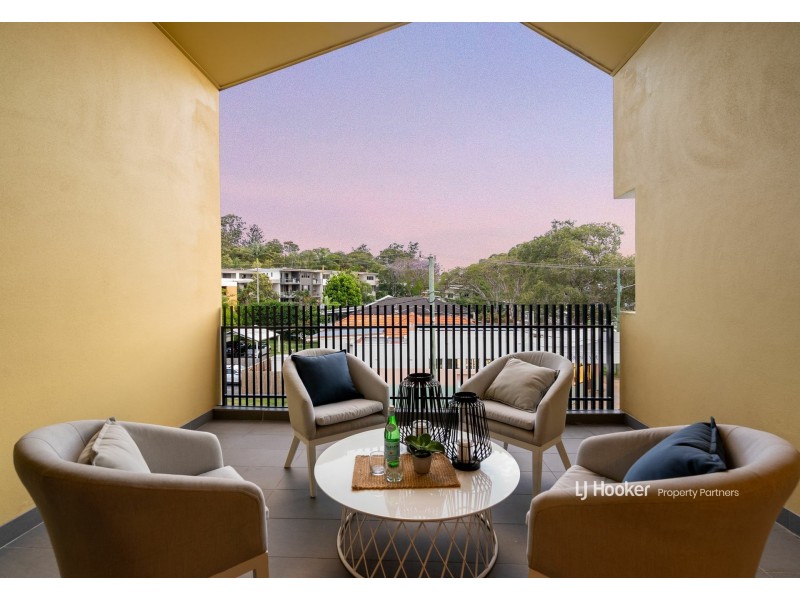 201/6 Lawson Street, Hawthorne QLD 4171