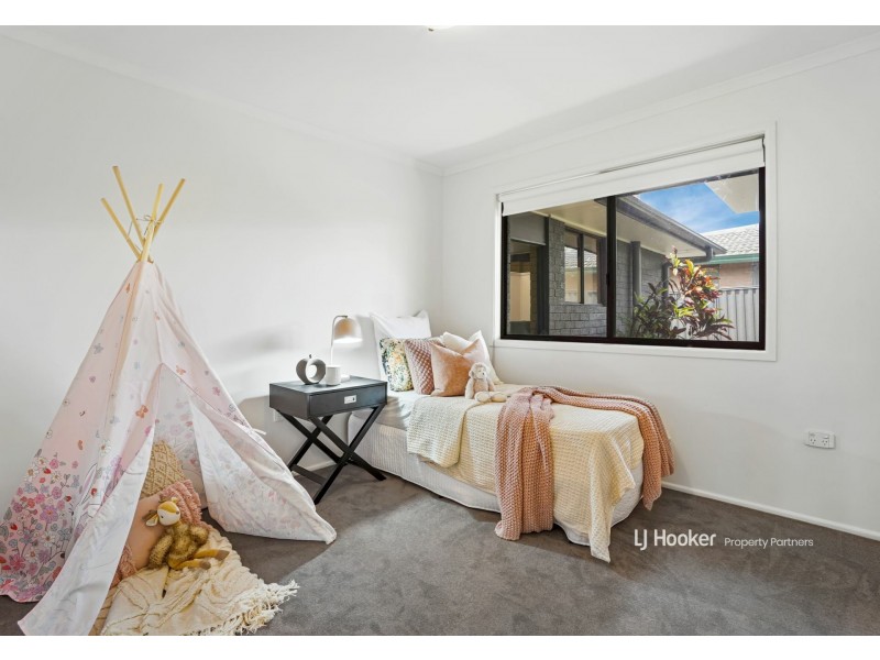 8 Chancery Street, Eight Mile Plains QLD 4113