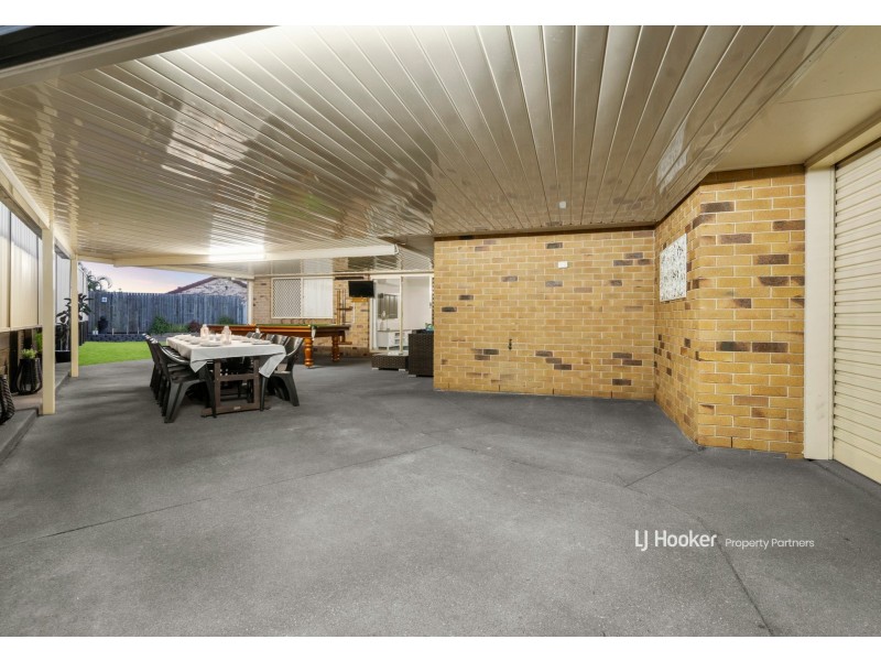 64 Grevillea Park Crescent, Calamvale QLD 4116