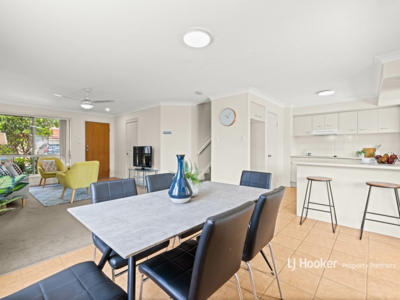 10/20 Young Place, Runcorn QLD 4113