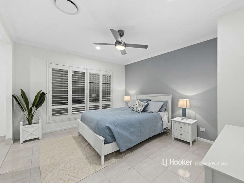 3 Grevillea Way, Park Ridge QLD 4125