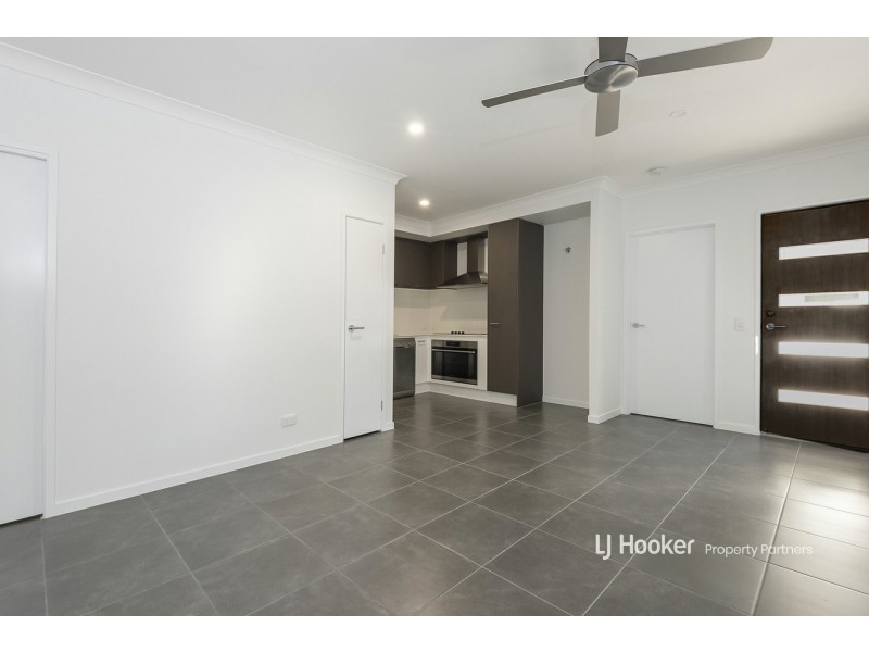 1 & 2/22A Monash Road, Loganlea QLD 4131