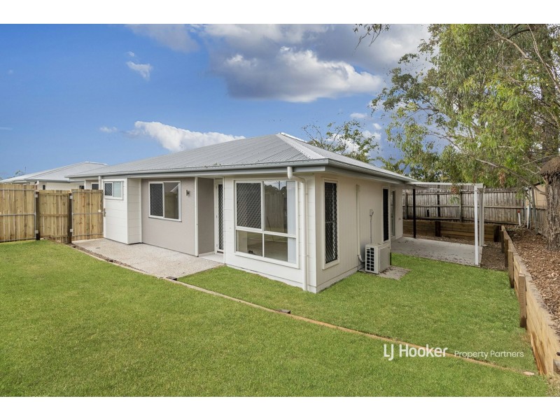 1 & 2/81A Second Avenue, Marsden QLD 4132