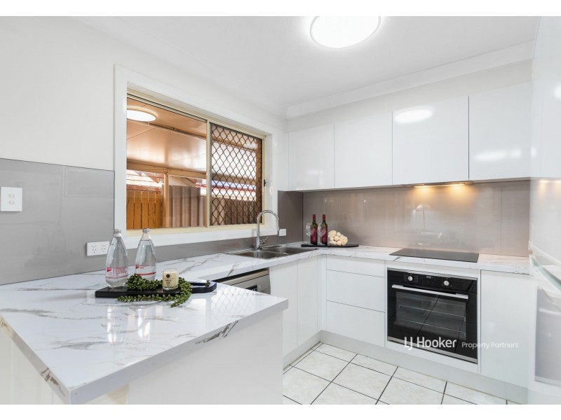8A Currajong Street, Calamvale QLD 4116