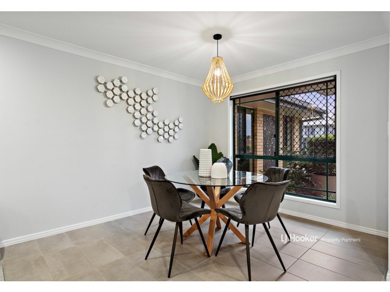 18 Byrony Place, Parkinson QLD 4115