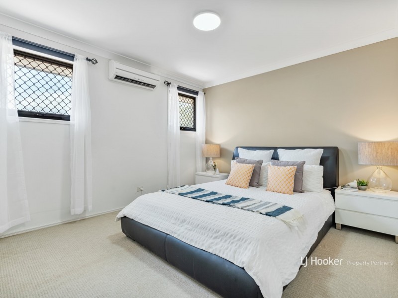 22 Coneybeer Place, Eight Mile Plains QLD 4113