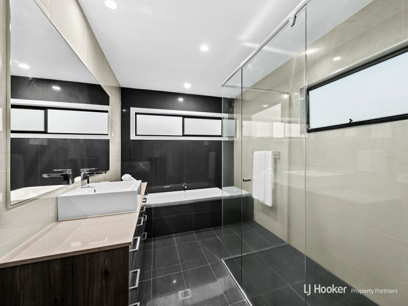 36 Skyview Avenue, Rochedale QLD 4123