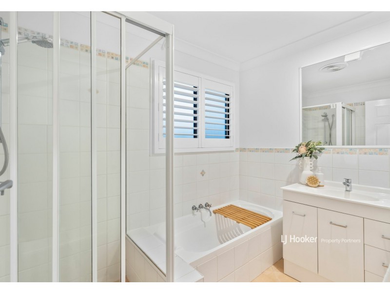 13 Lauretta Avenue, Springwood QLD 4127