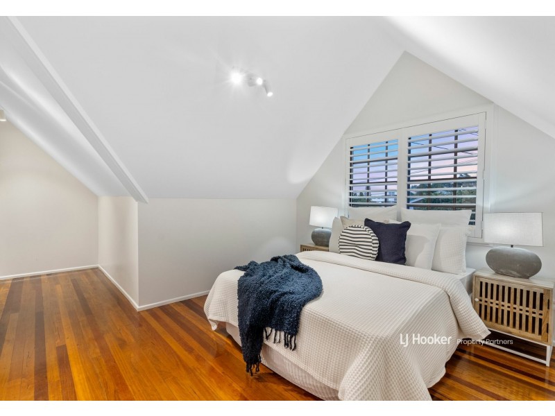 13 Lauretta Avenue, Springwood QLD 4127