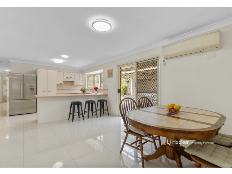 105 Bannockburn Crescent, Parkinson QLD 4115