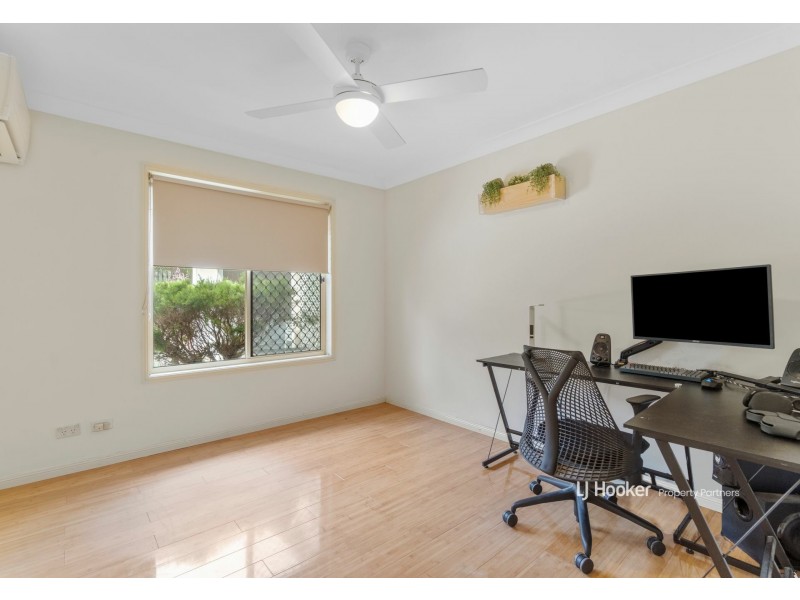 105 Bannockburn Crescent, Parkinson QLD 4115