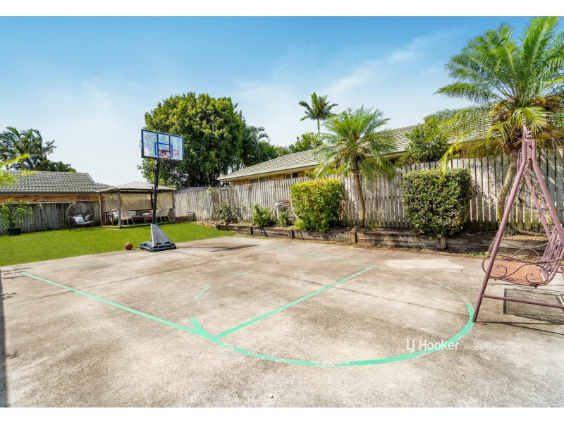 105 Bannockburn Crescent, Parkinson QLD 4115