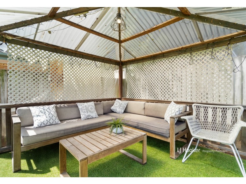 105 Bannockburn Crescent, Parkinson QLD 4115