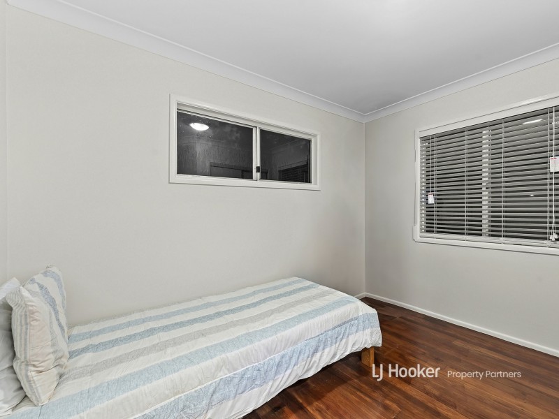 12 Wilde Street, Kingston QLD 4114