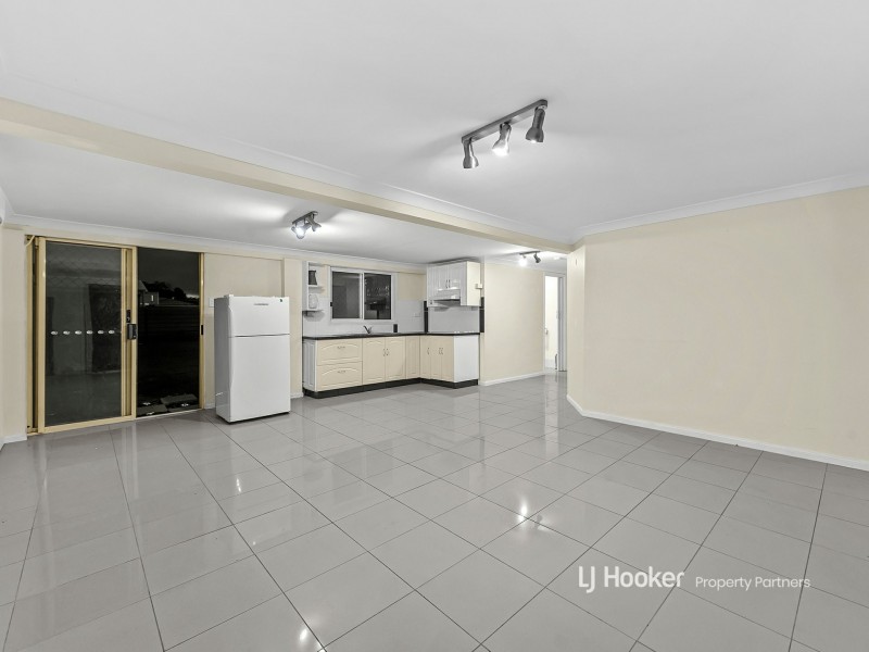 12 Wilde Street, Kingston QLD 4114