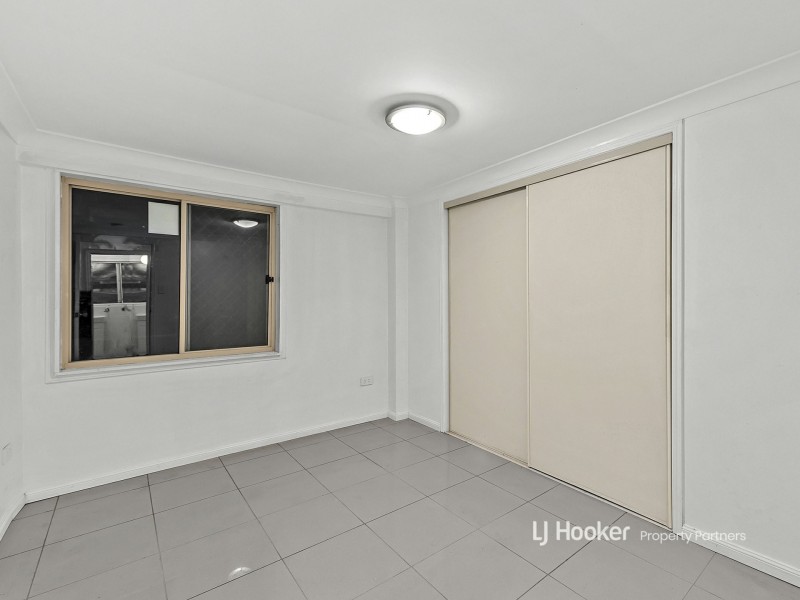 12 Wilde Street, Kingston QLD 4114