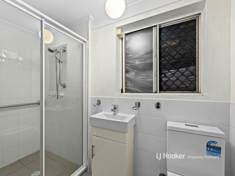 12 Wilde Street, Kingston QLD 4114