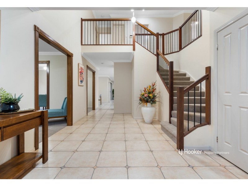 157 Lancaster Circuit, Stretton QLD 4116