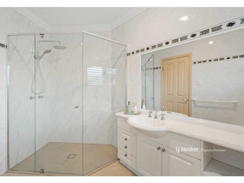 157 Lancaster Circuit, Stretton QLD 4116