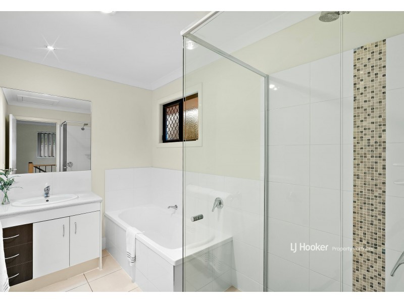 12a Commodore Street, Sunnybank Hills QLD 4109