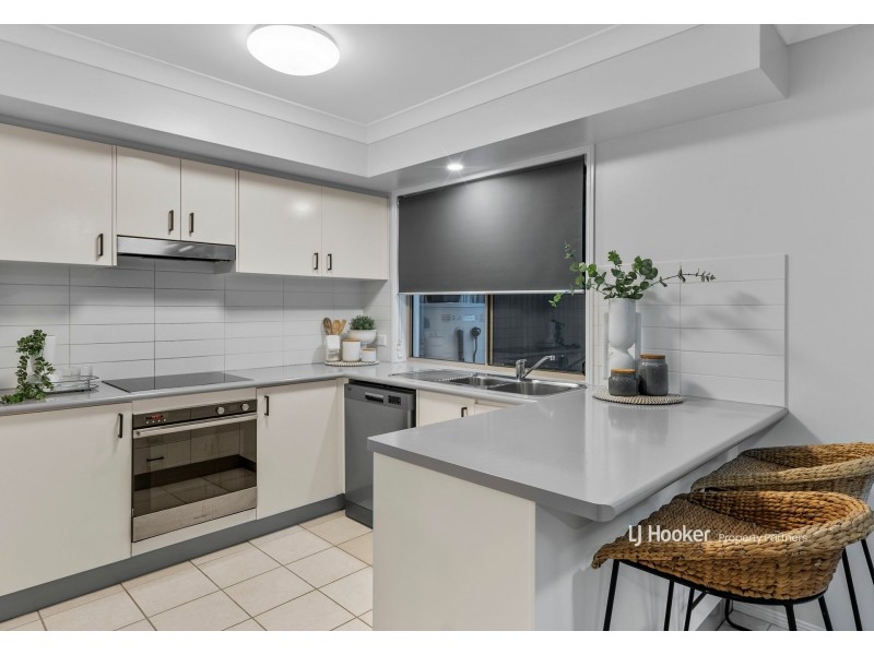 44/18 Mornington Court, Calamvale QLD 4116
