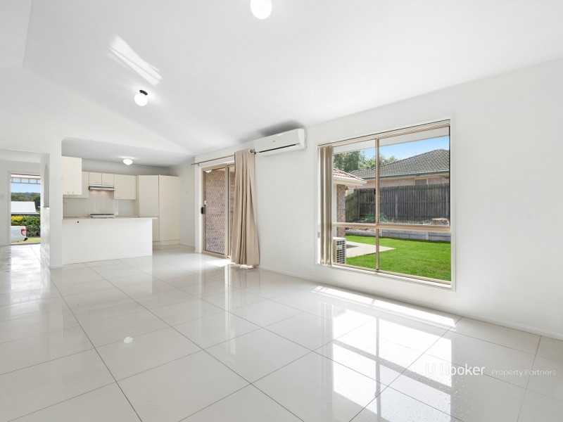 11 Atkinson Close, Coopers Plains QLD 4108