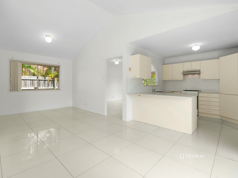 11 Atkinson Close, Coopers Plains QLD 4108