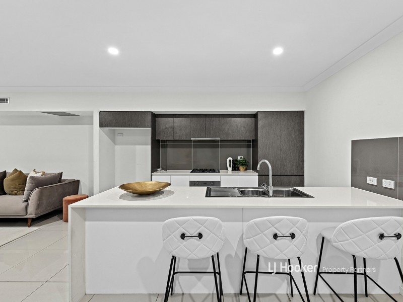 36 Cockatoo Place, Rochedale QLD 4123