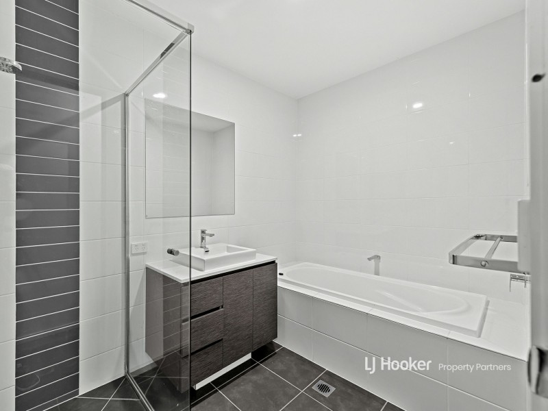 36 Cockatoo Place, Rochedale QLD 4123