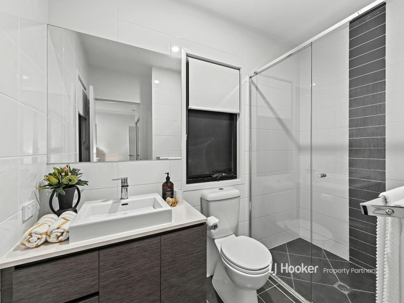 36 Cockatoo Place, Rochedale QLD 4123