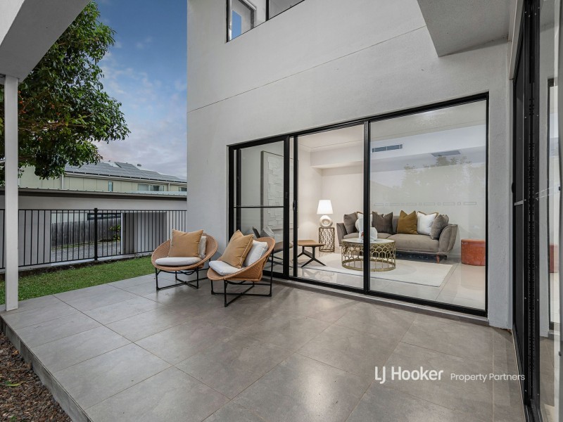 36 Cockatoo Place, Rochedale QLD 4123