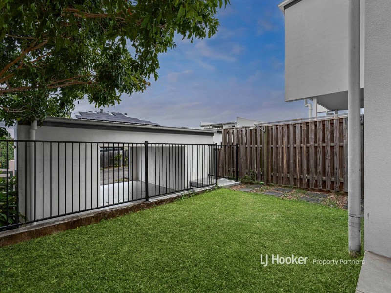 36 Cockatoo Place, Rochedale QLD 4123