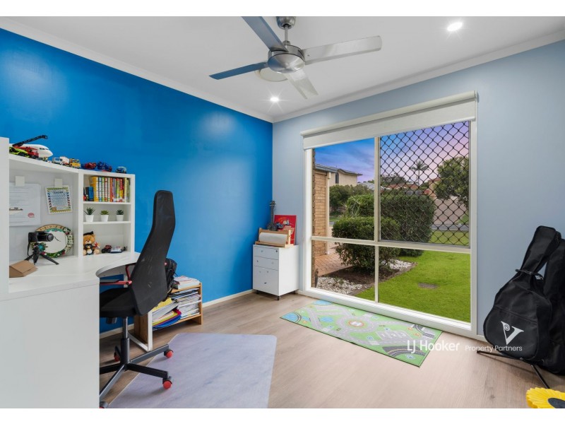 7 Oakview Street, Parkinson QLD 4115