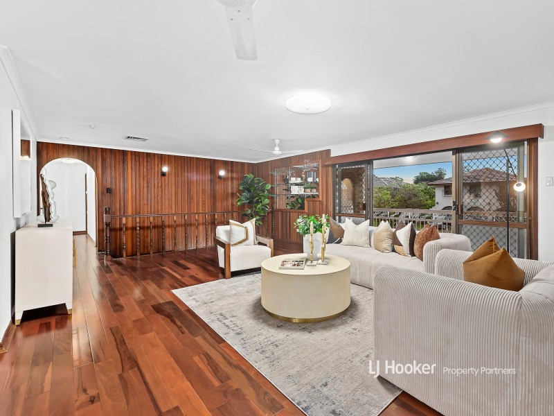 37 Veta Street, Robertson QLD 4109