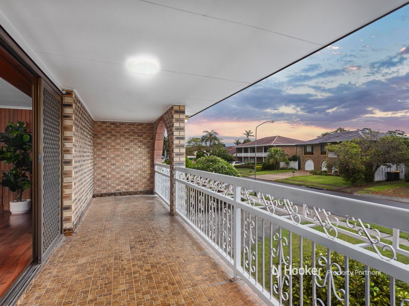 37 Veta Street, Robertson QLD 4109