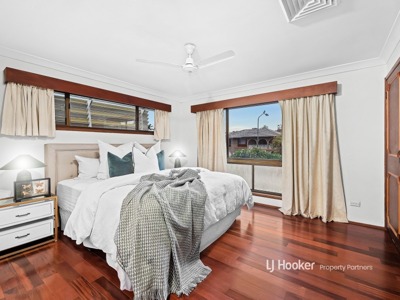 37 Veta Street, Robertson QLD 4109