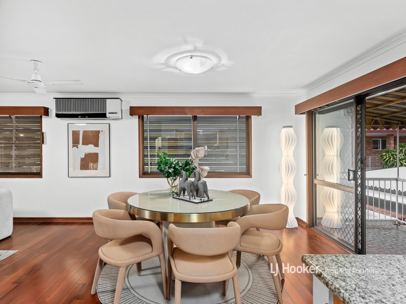 37 Veta Street, Robertson QLD 4109