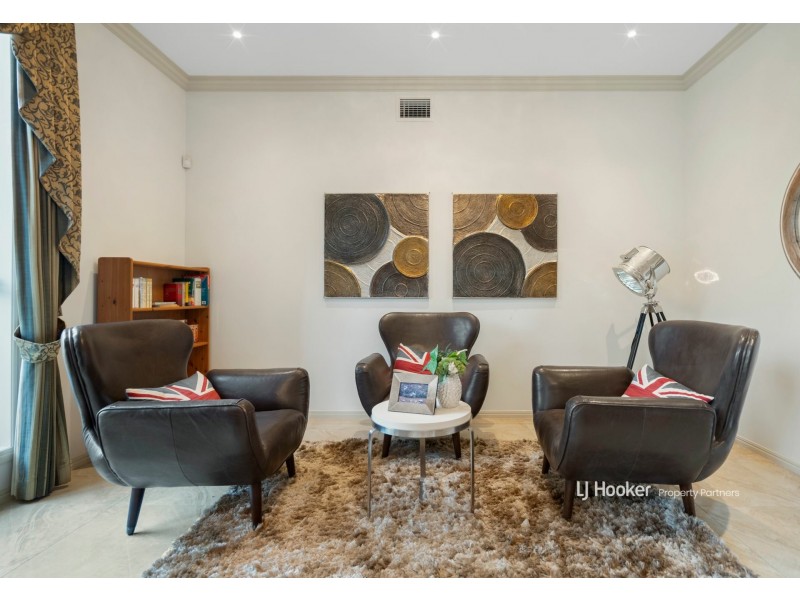 26 Beechwood Close, Stretton QLD 4116