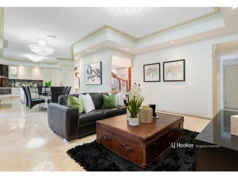 26 Beechwood Close, Stretton QLD 4116