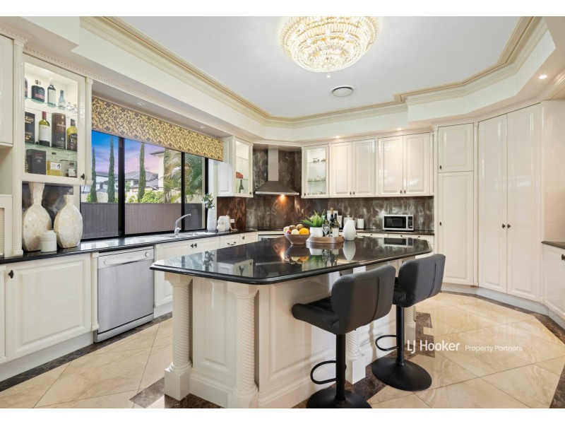 26 Beechwood Close, Stretton QLD 4116