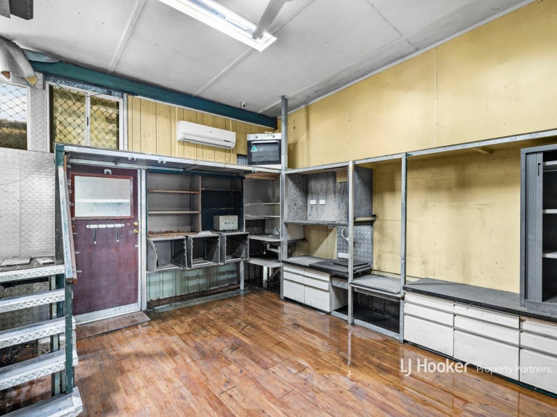 15 Marshall Road, Rocklea QLD 4106