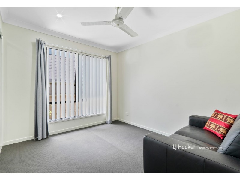 6 Grande Street, Hillcrest QLD 4118