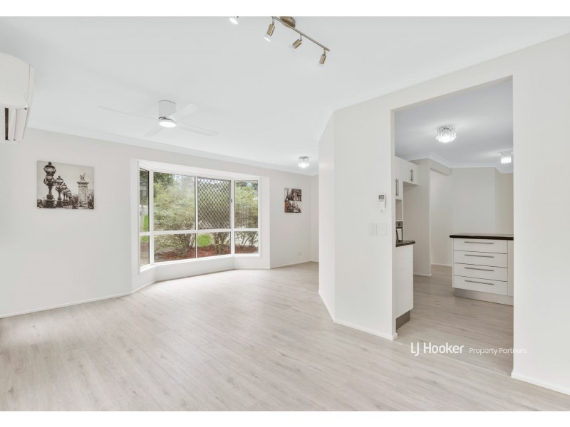 12 Housman Place, Calamvale QLD 4116