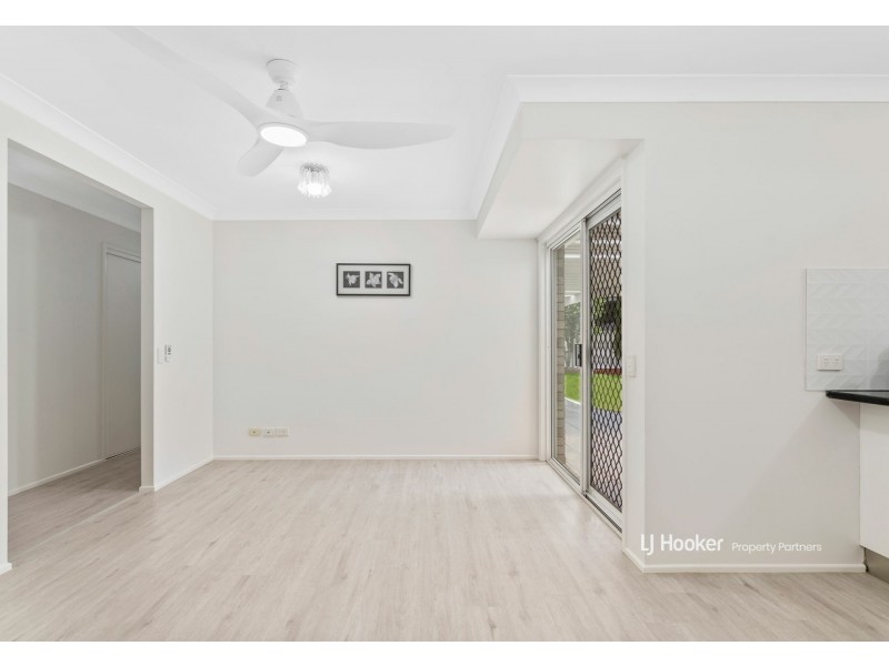 12 Housman Place, Calamvale QLD 4116