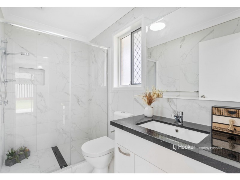 12 Housman Place, Calamvale QLD 4116