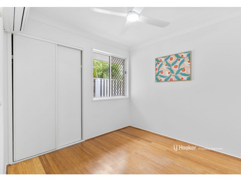 12 Housman Place, Calamvale QLD 4116