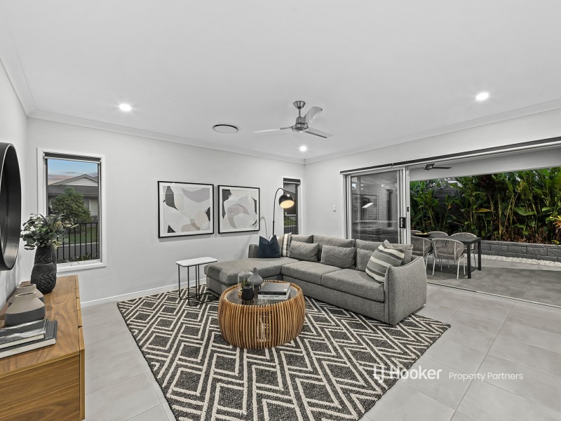 19 Cypress Street, Park Ridge QLD 4125